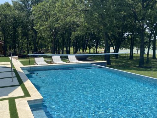 Custom Pool Volleyball Negative Edge Pool