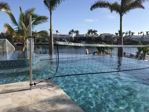 Custom Pool Volleyball Adjustable System